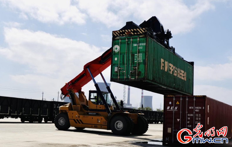 �����첼Ʒ��